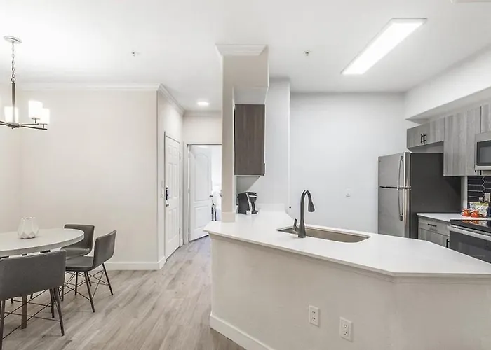 Landing Modern With Amazing Amenities * Chandler